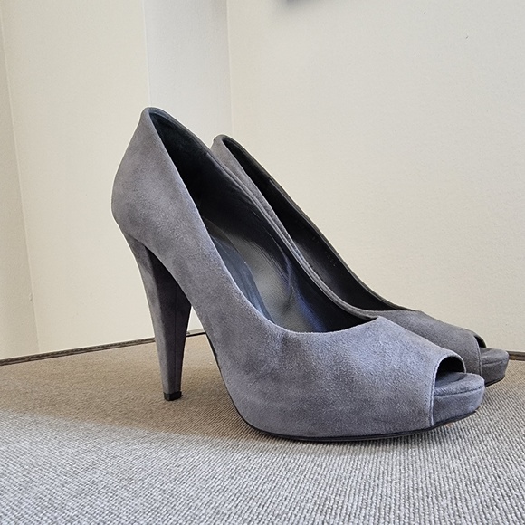 Authentic Bally Women's Peep Toe Pump Shoes Sz 6.5 US (37EU) Suede Leather Grey - Picture 7 of 10